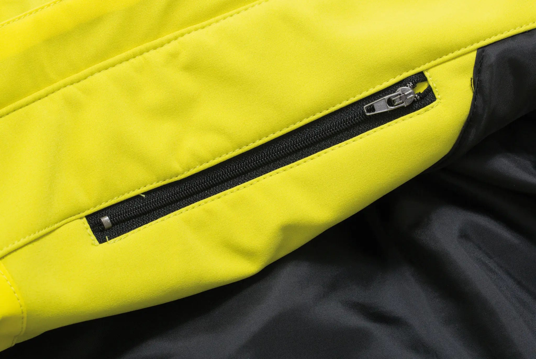 c1e3d620beb714eb3d376e41d004eb37